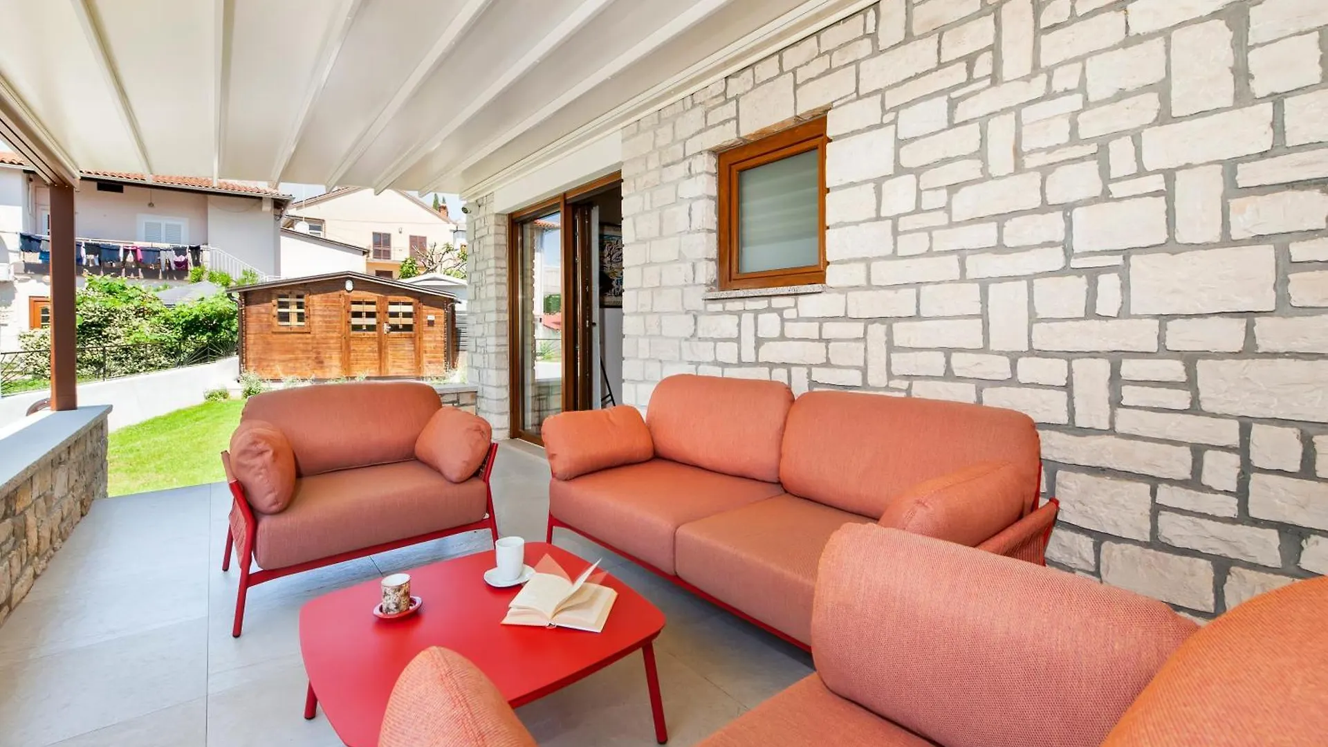 Villa Pomigranai With Swimming Pool Ровинь